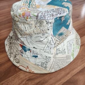 Map-Print Cotton Bucket Hat - Cream Multicolor